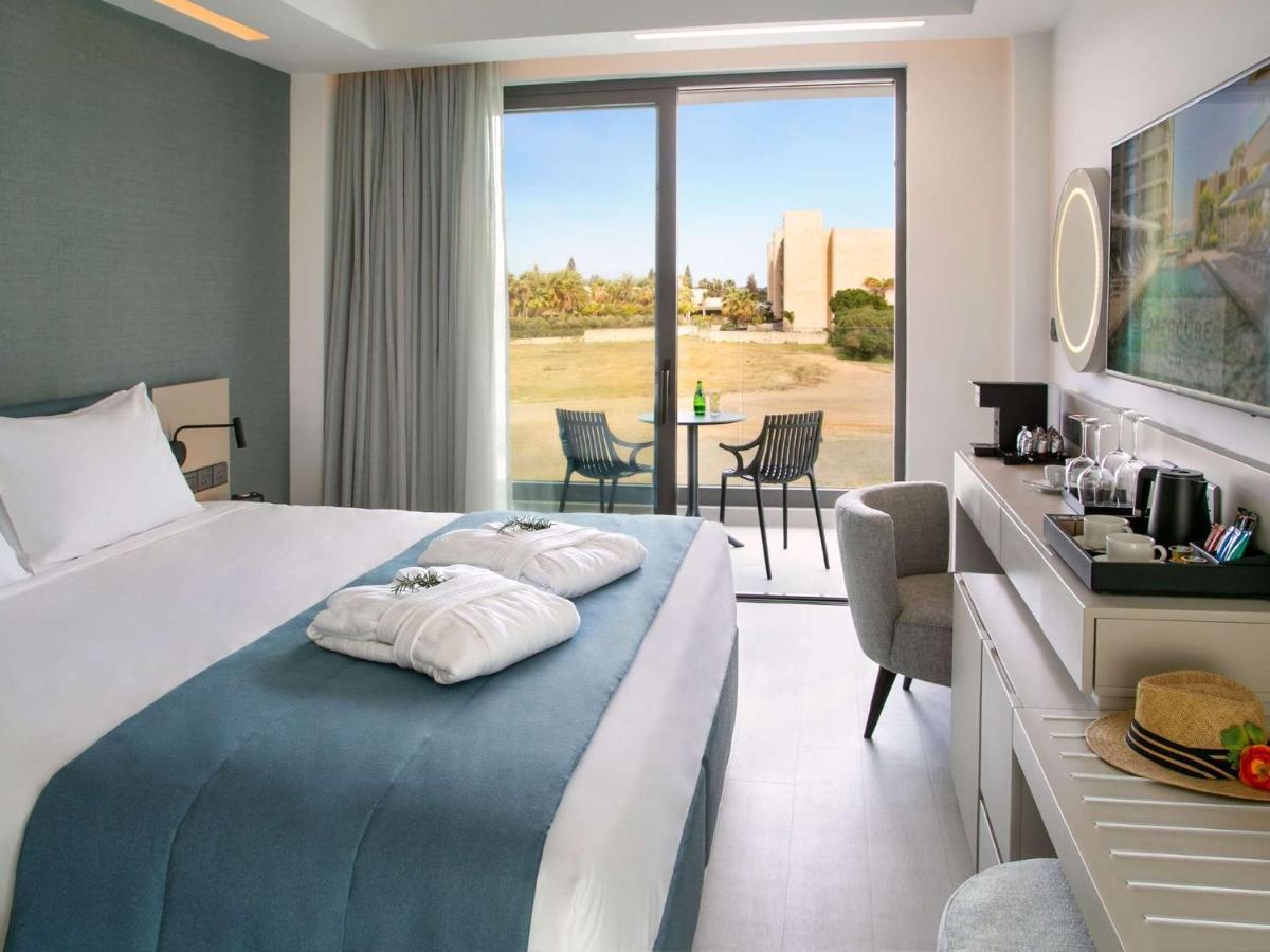 Mercure Larnaca Beach Resort Eksteriør bilde