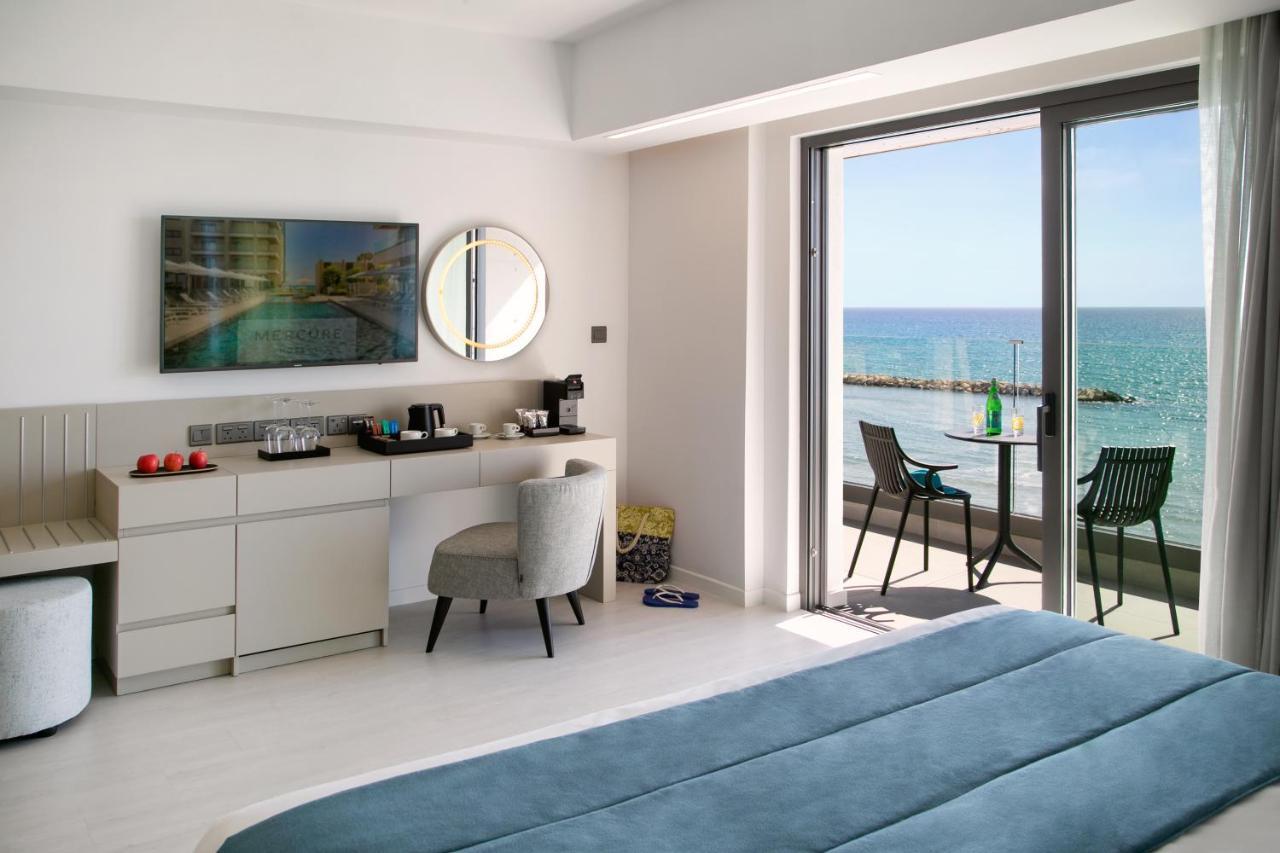 Mercure Larnaca Beach Resort Eksteriør bilde