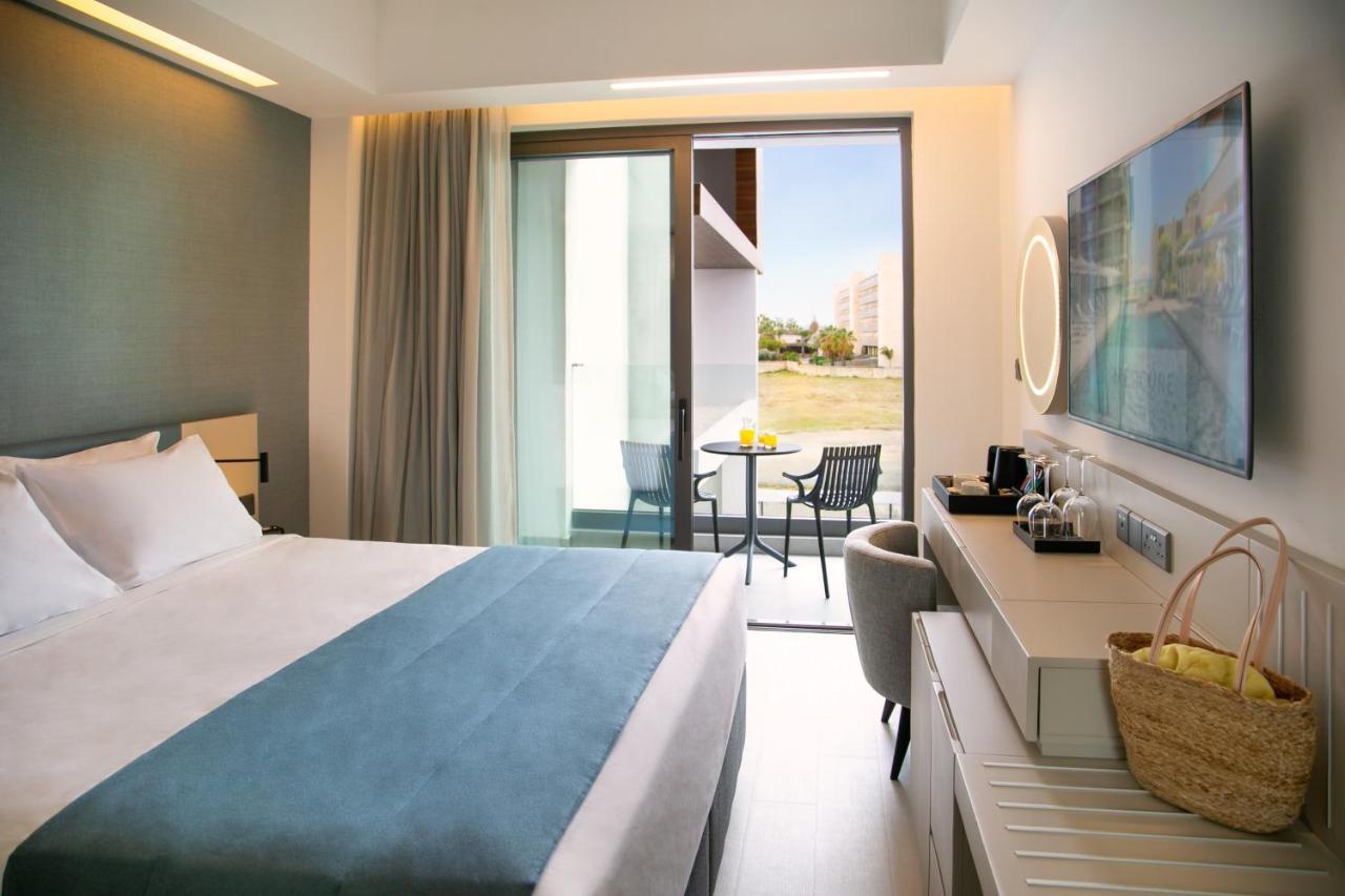 Mercure Larnaca Beach Resort Eksteriør bilde
