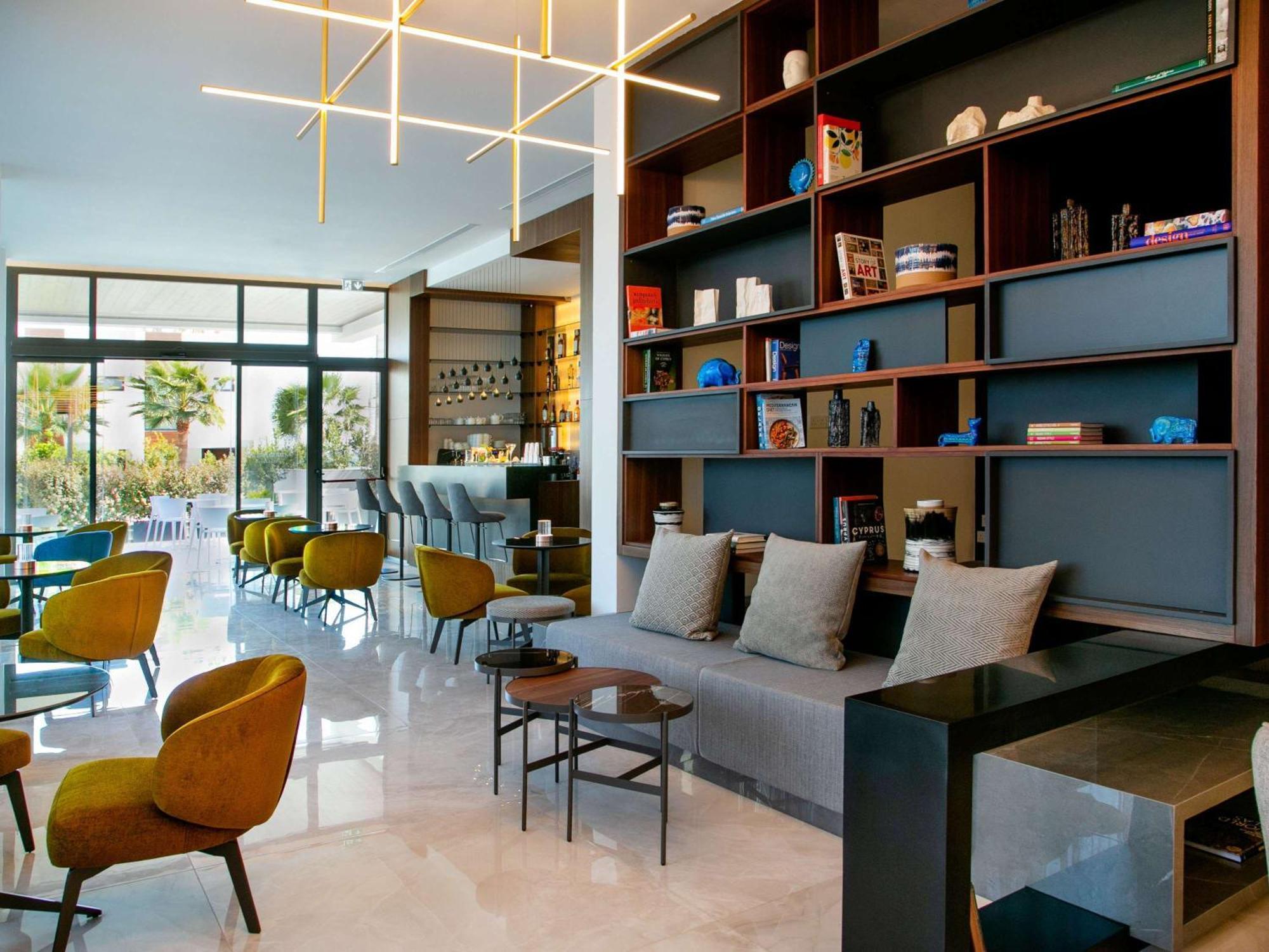 Mercure Larnaca Beach Resort Eksteriør bilde