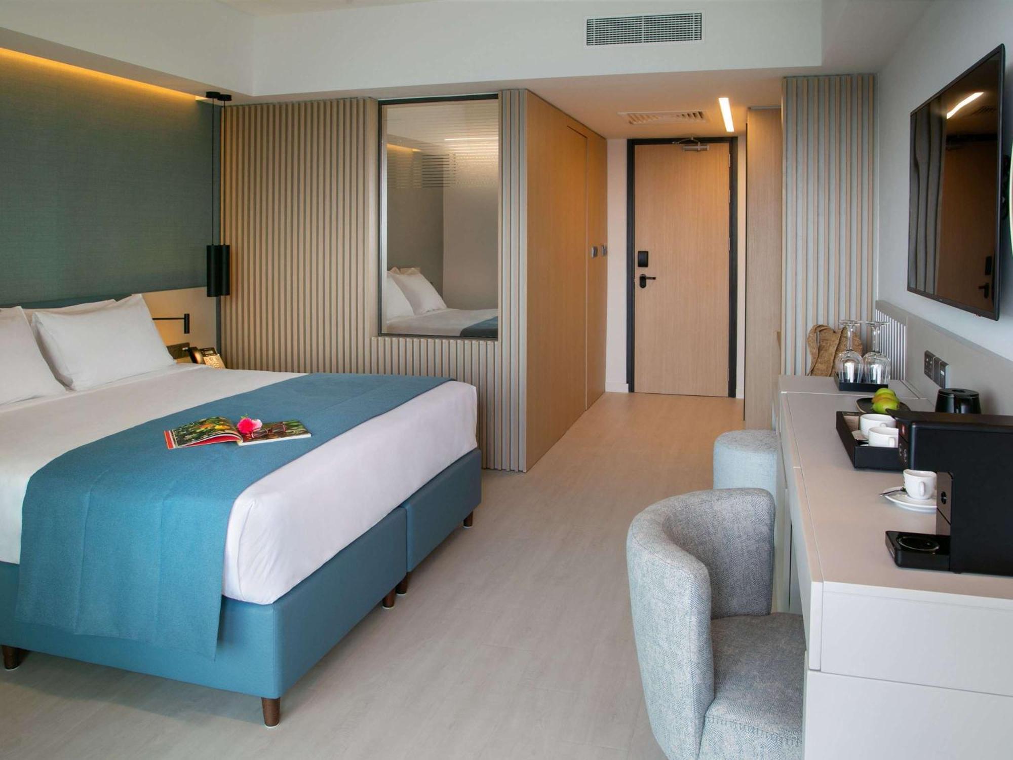 Mercure Larnaca Beach Resort Eksteriør bilde