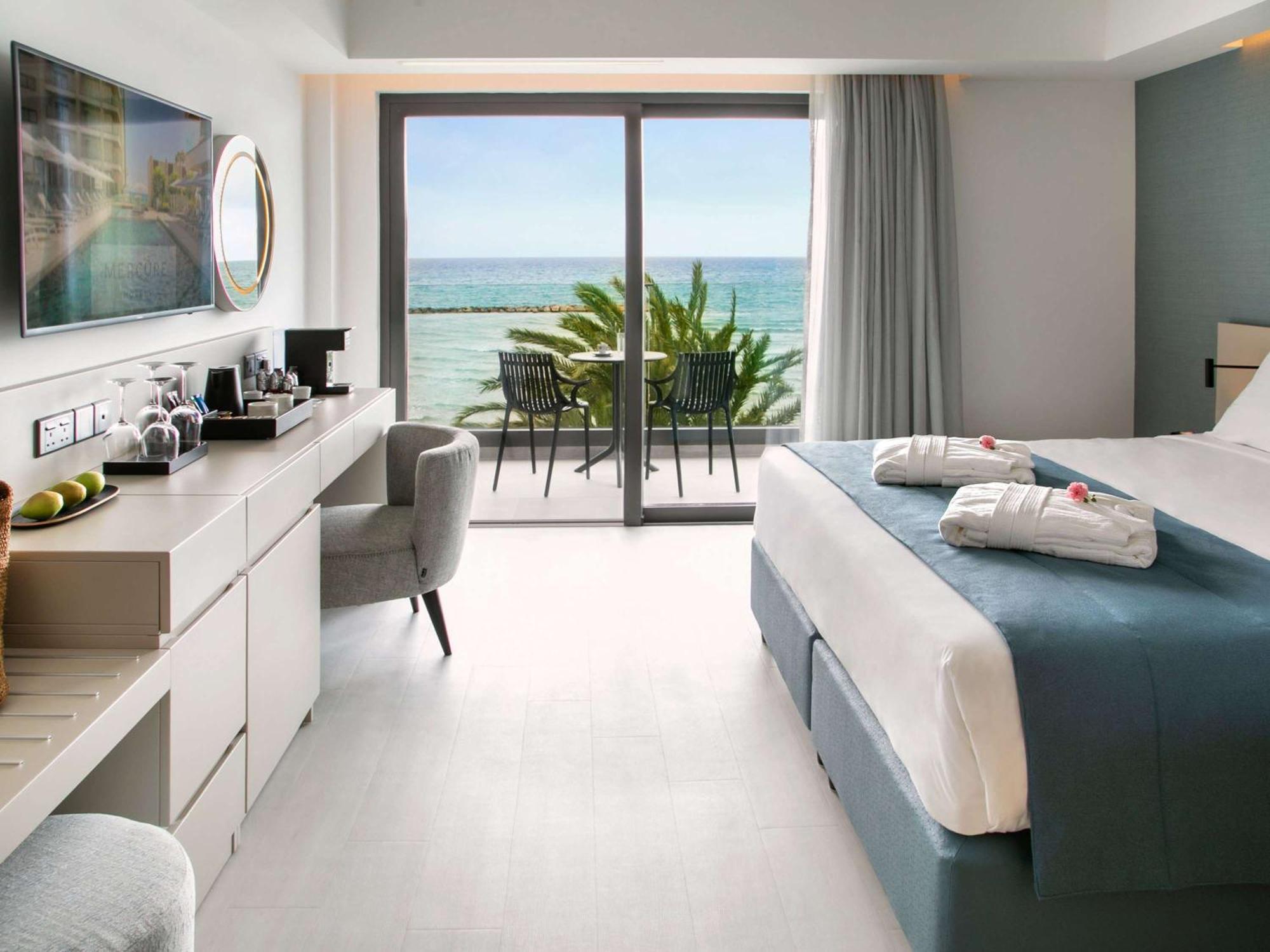Mercure Larnaca Beach Resort Eksteriør bilde