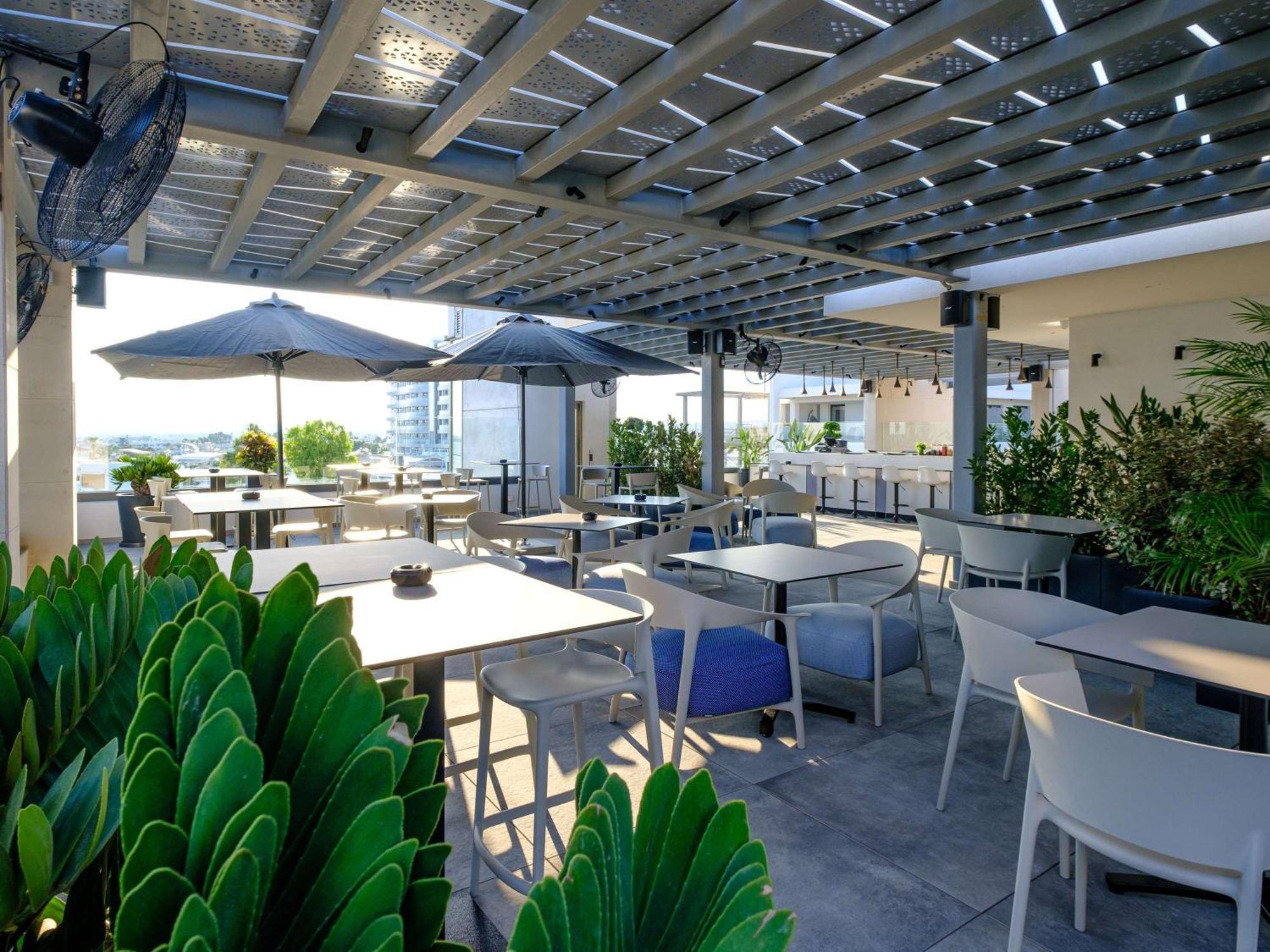 Mercure Larnaca Beach Resort Eksteriør bilde