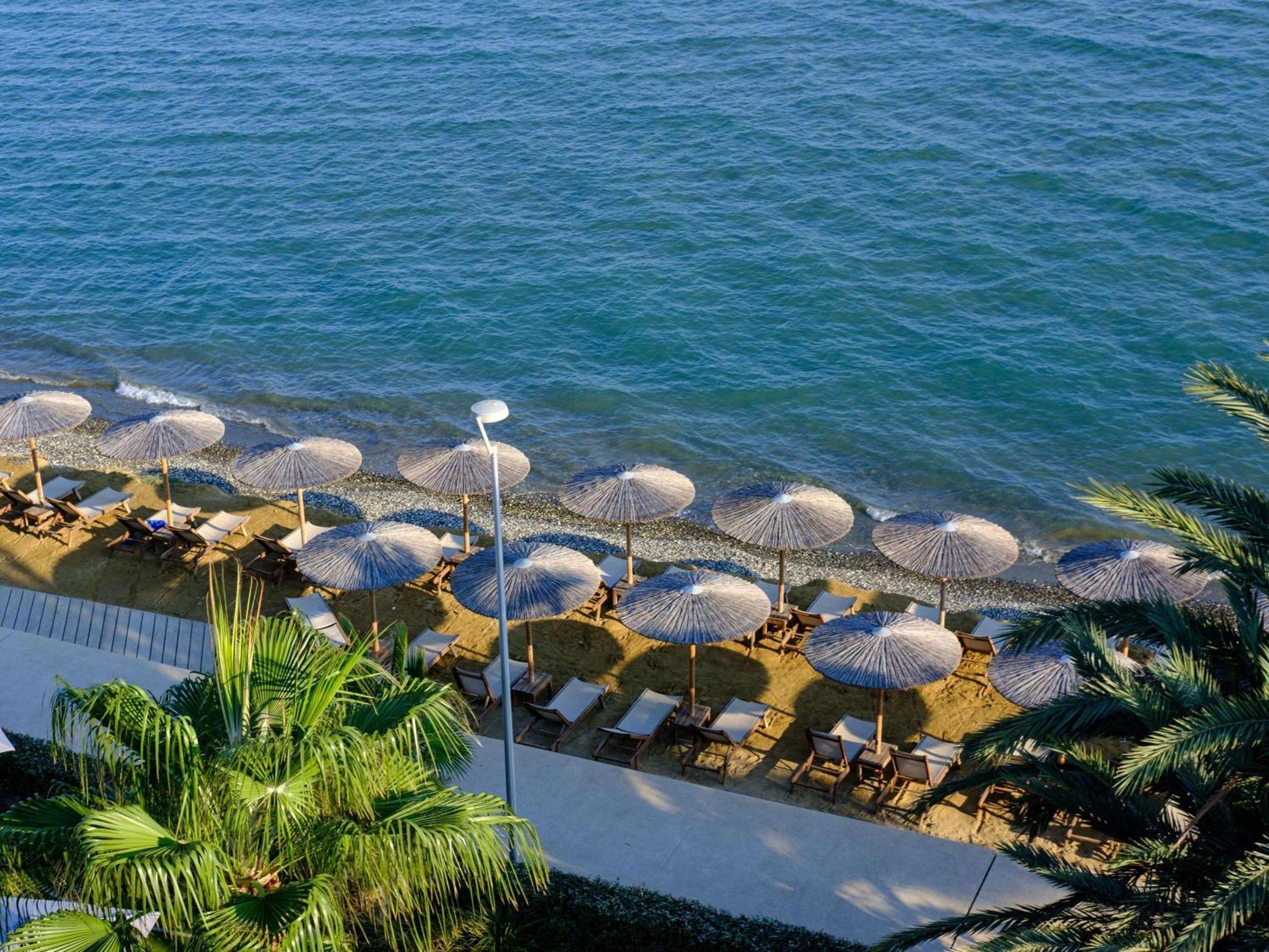 Mercure Larnaca Beach Resort Eksteriør bilde